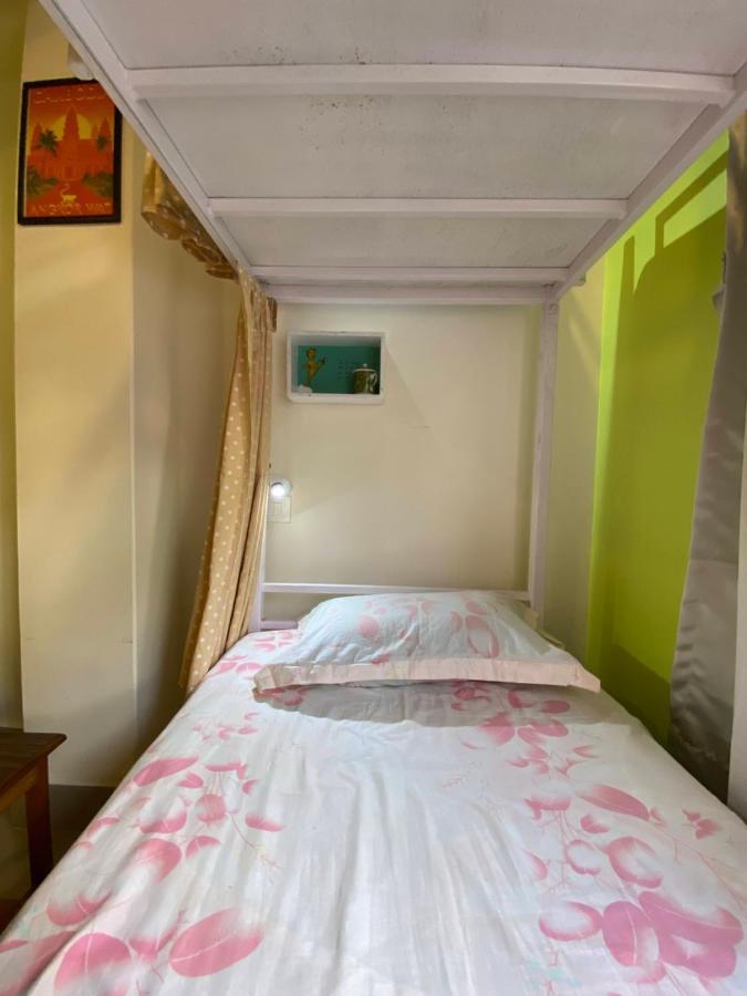 Tag Along Backpackers Hostel Gangtok Exterior photo